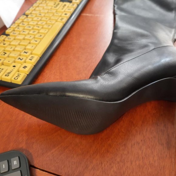 NEW ! Open Edit Viv Pointy Toe Boot Over Knee Black share Right-Arrow1 Size 9 - Picture 4 of 6